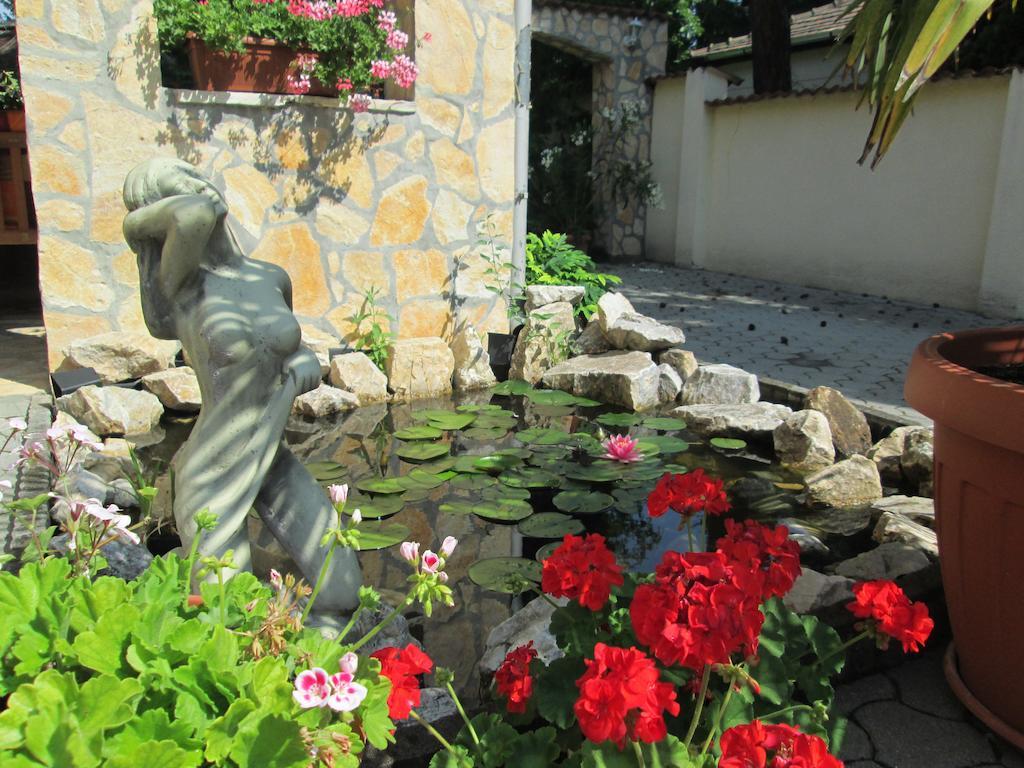 Mediterran Apartmanhaz Szántód Exteriér fotografie