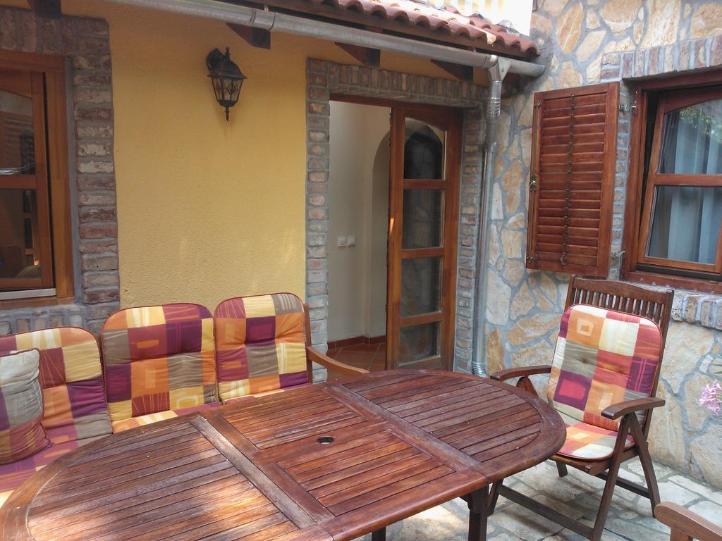 Mediterran Apartmanhaz Szántód Exteriér fotografie